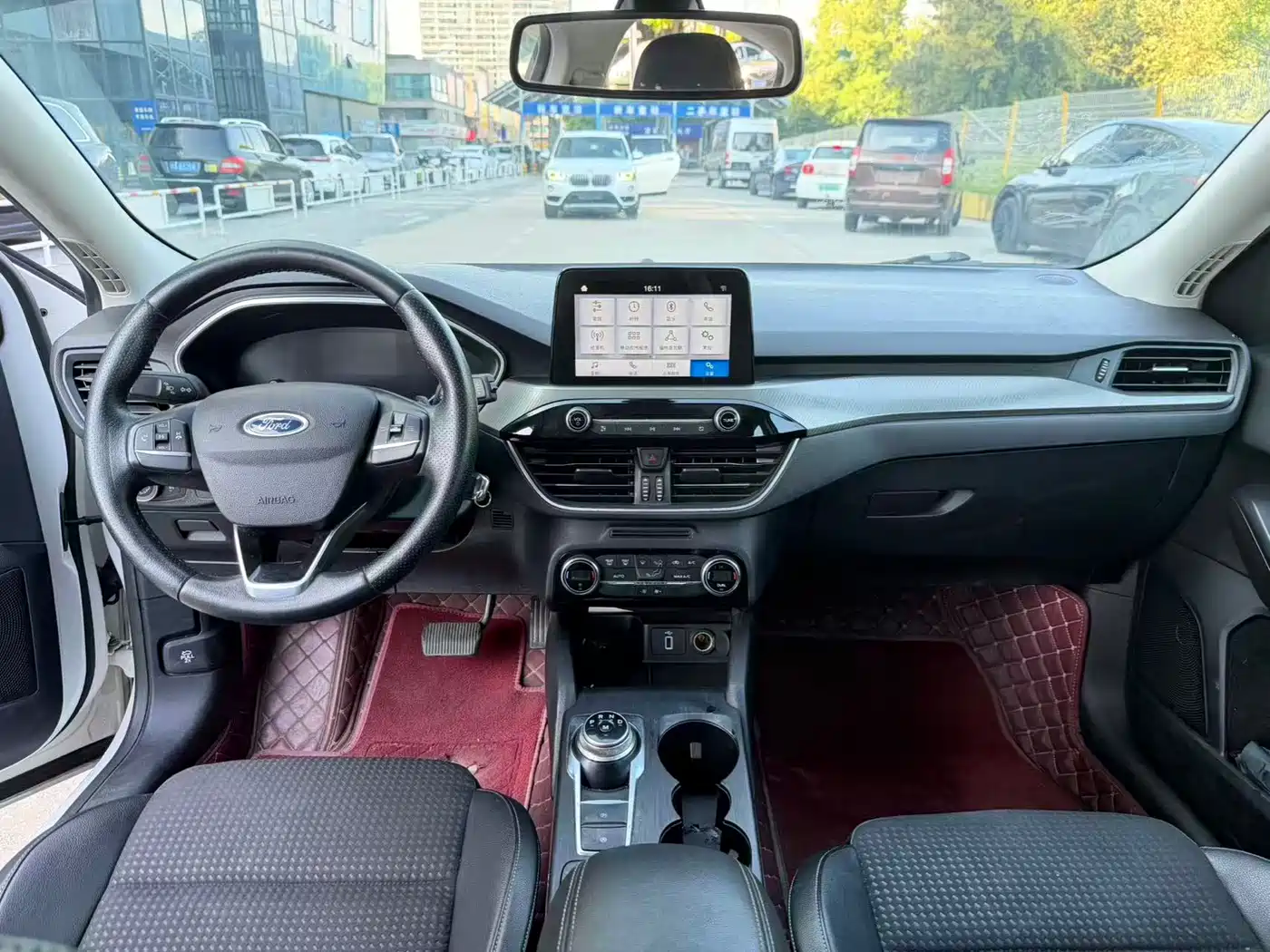 Фото 8 - Ford Focus