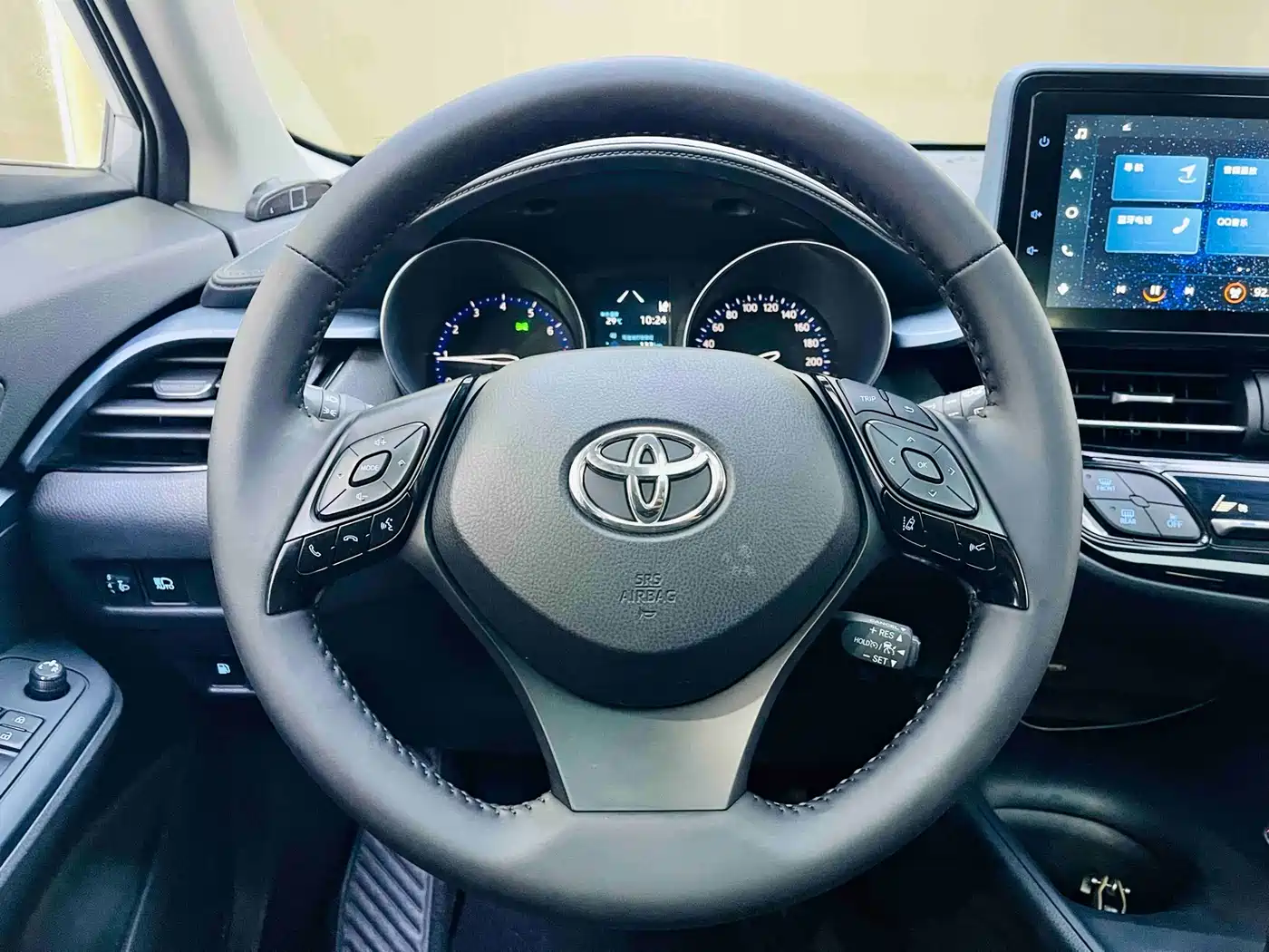 Toyota IZOA 2022 2021 2.0L Yixiang Edition