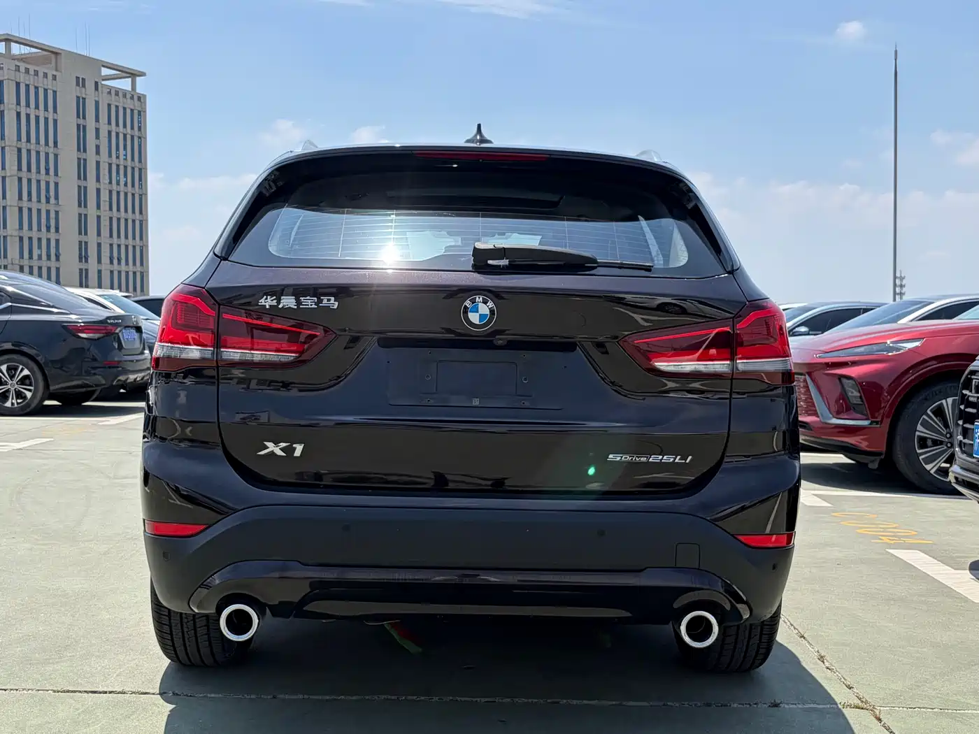 BMW X1 2021 sDrive25Li Leading фото 5