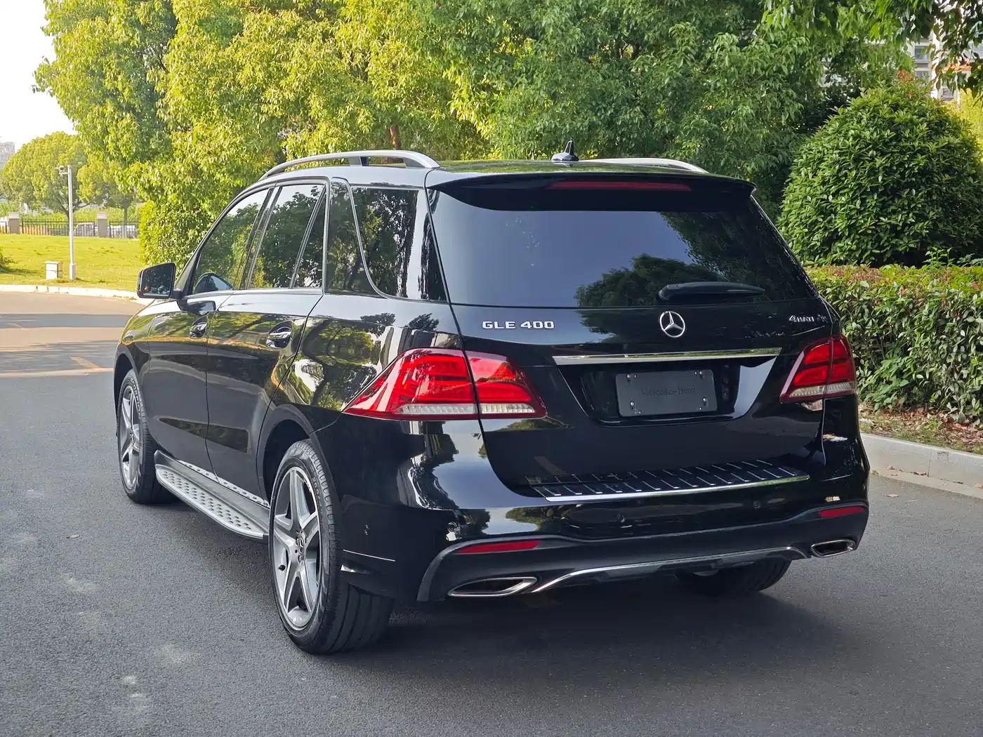 Mercedes-Benz GLE 2018 GLE 400 4MATIC Ultimate Edition фото 25