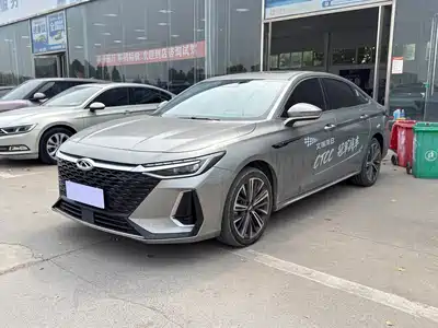 Chery Arrizo 8