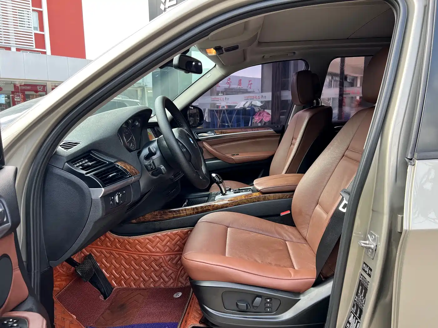 BMW X5 (Import) 2011 xDrive35i Leading Edition фото 8