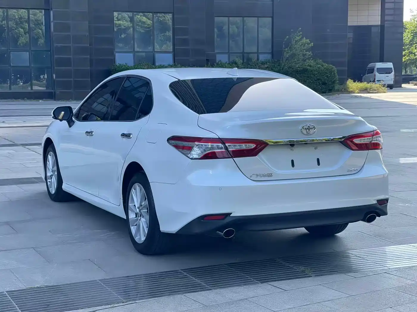 Toyota Camry 2021 2.0G Luxury Edition фото 6