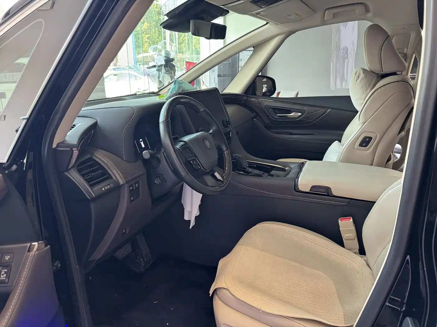 Toyota Vellfire 2024 Crown Hybrid 2.5L Premium Edition фото 9