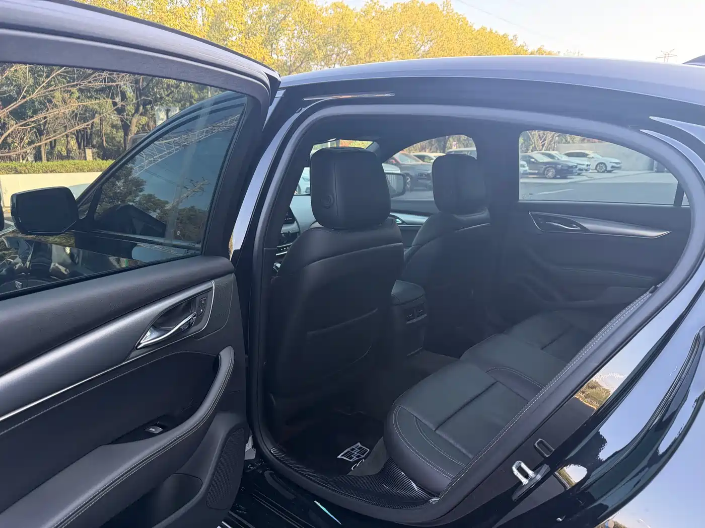 Cadillac CT5 2024 28T Luxury Model фото 18