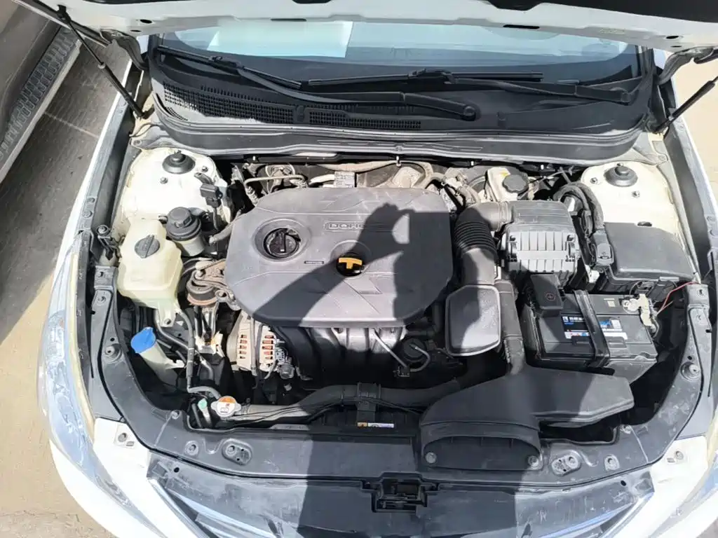 Фото 20 - Hyundai Sonata