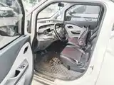 Фото 8 - Baojun E200