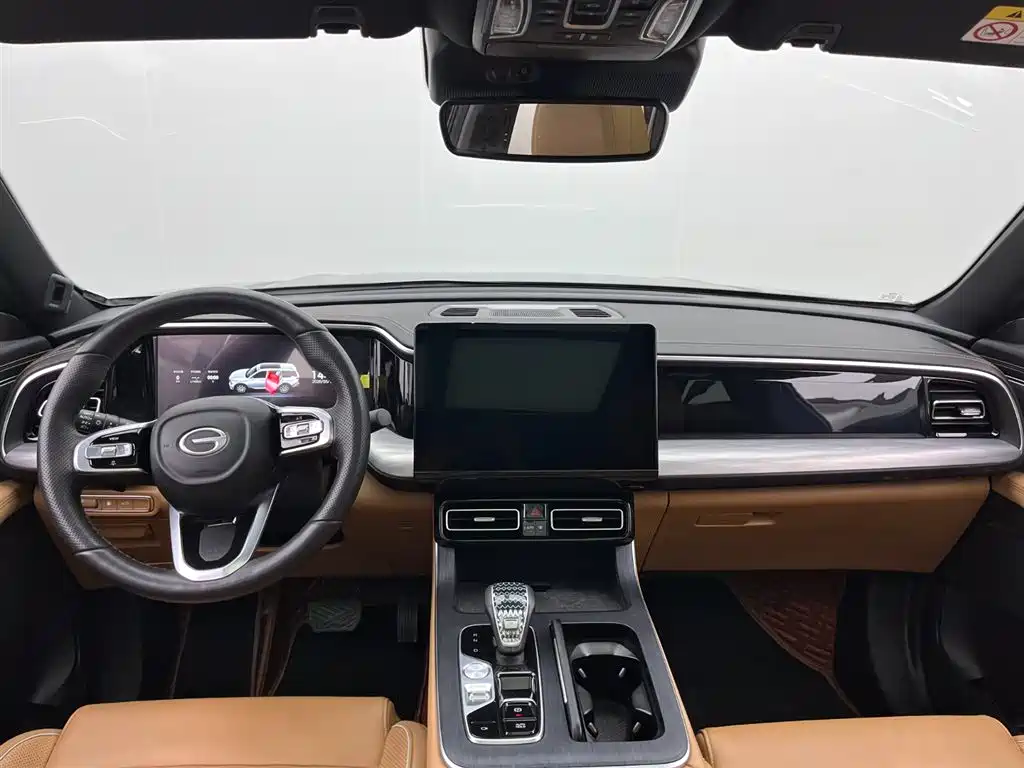 GAC Trumpchi Trumpchi GS8 2024 Navigator Series 2.0TGDI 2WD Luxury Smart Connect Edition фото 3