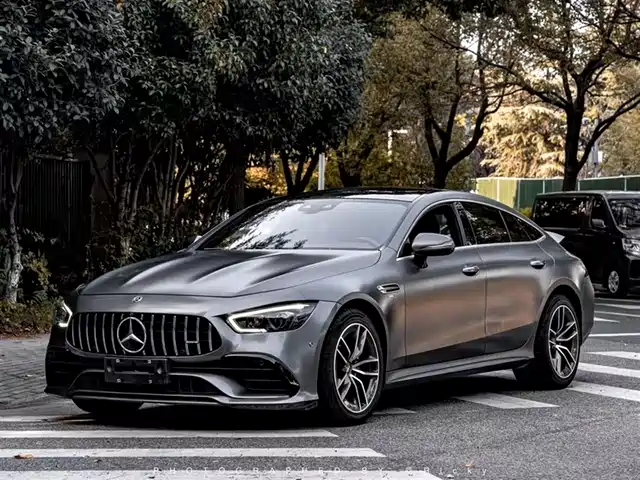 MERCEDES-BENZ AMG GT