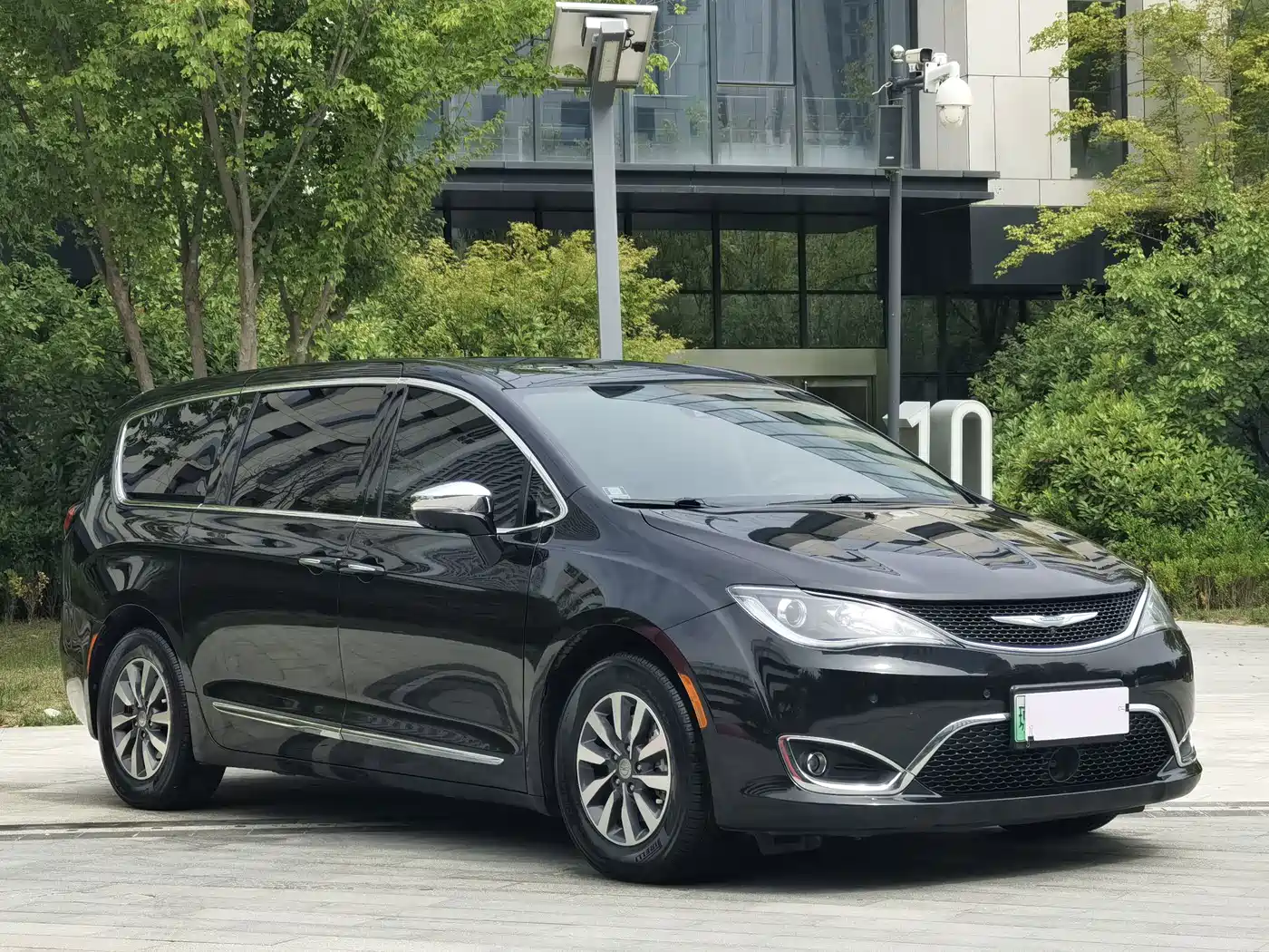 Chrysler Pacifica PHEV 2020 2019 3.6L Plug-in Hybrid