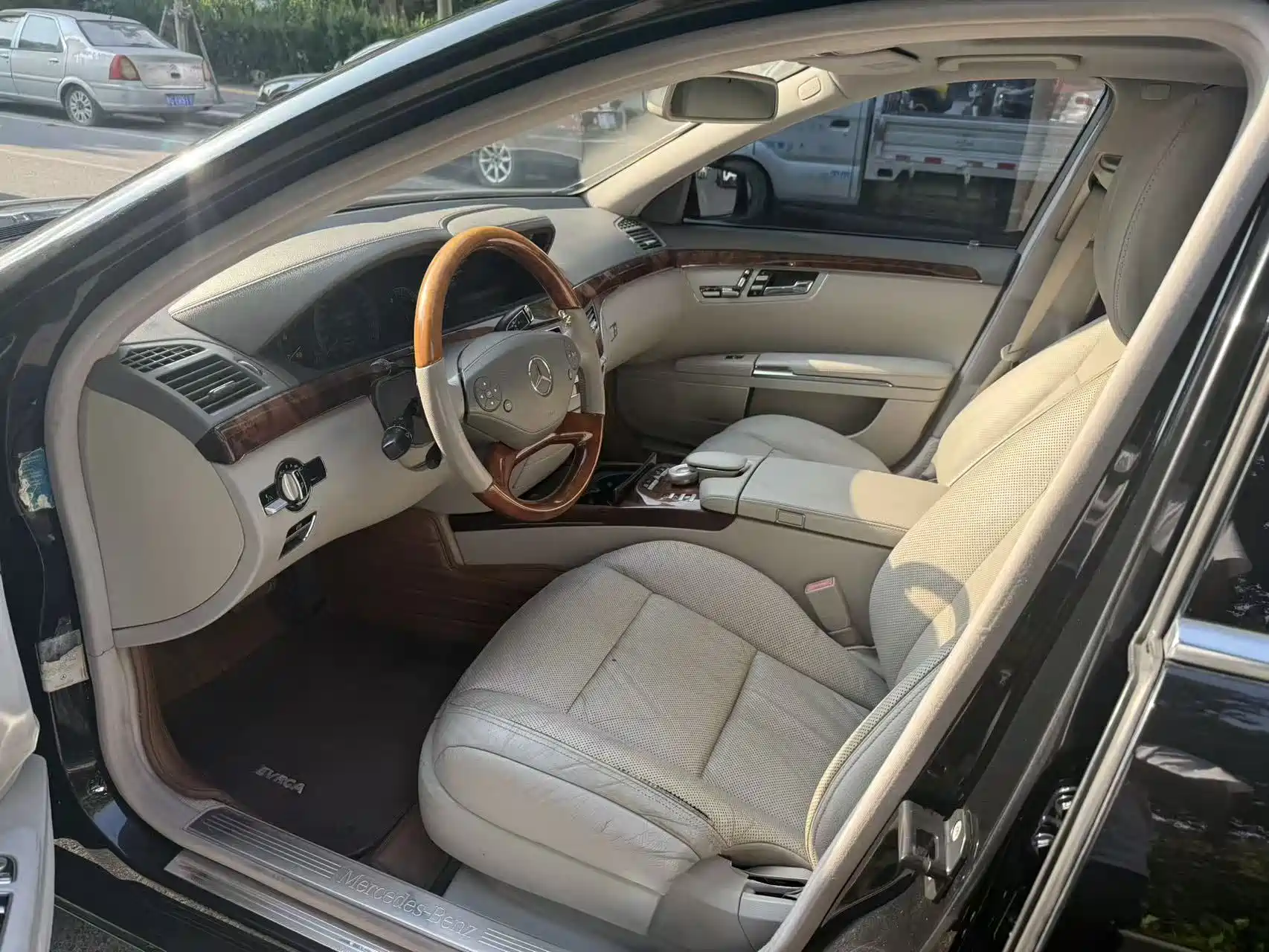 Фото 4 - Mercedes-Benz S-Class
