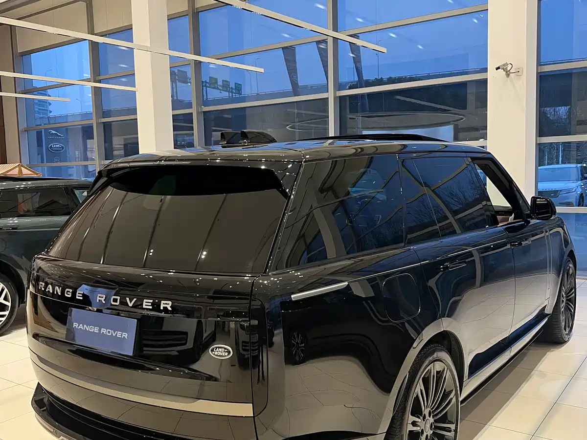 Land Rover Range Rover фото 8