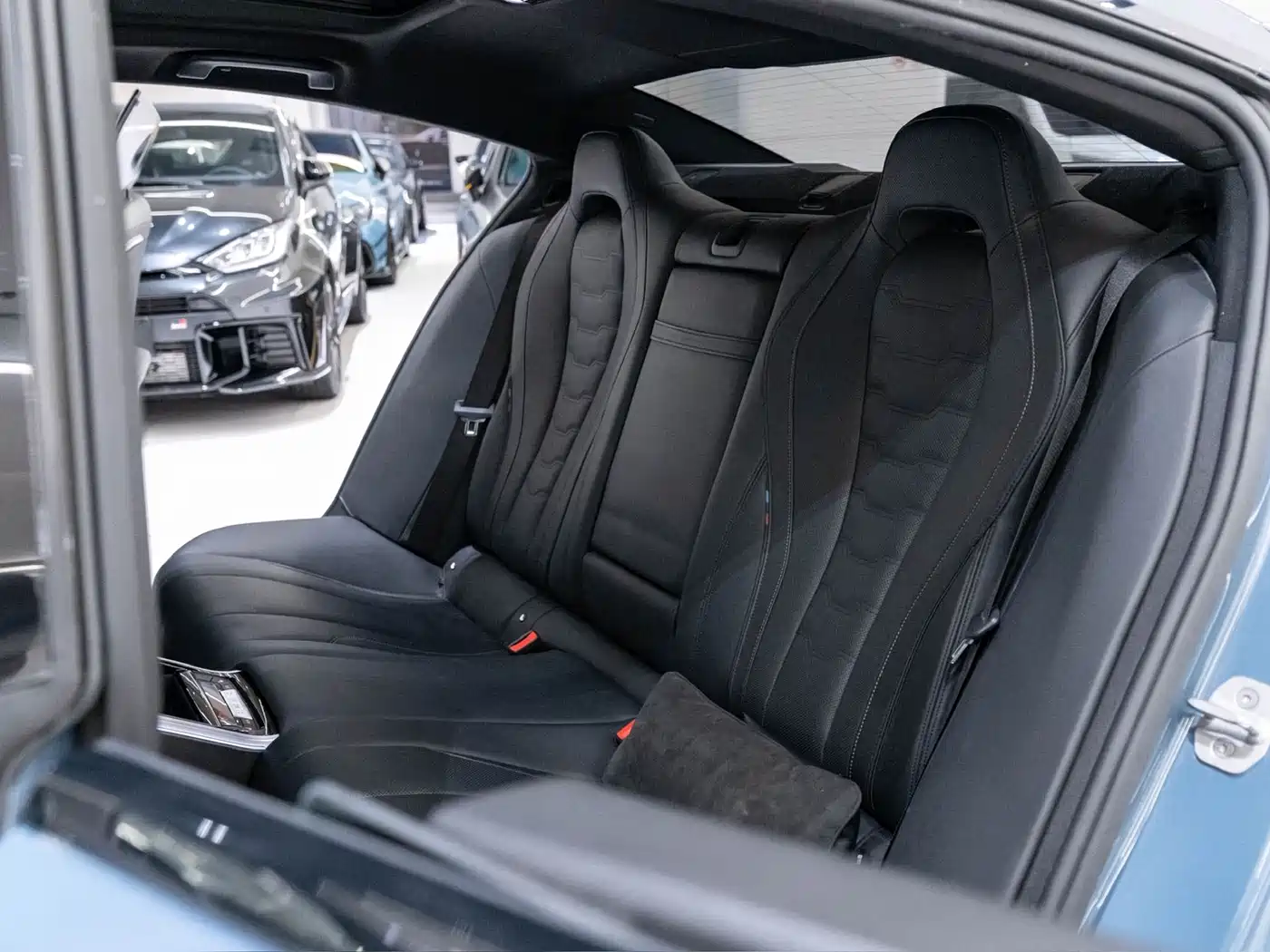 BMW 8 Series 2019 840i xDrive Gran Coupe M Sport фото 10
