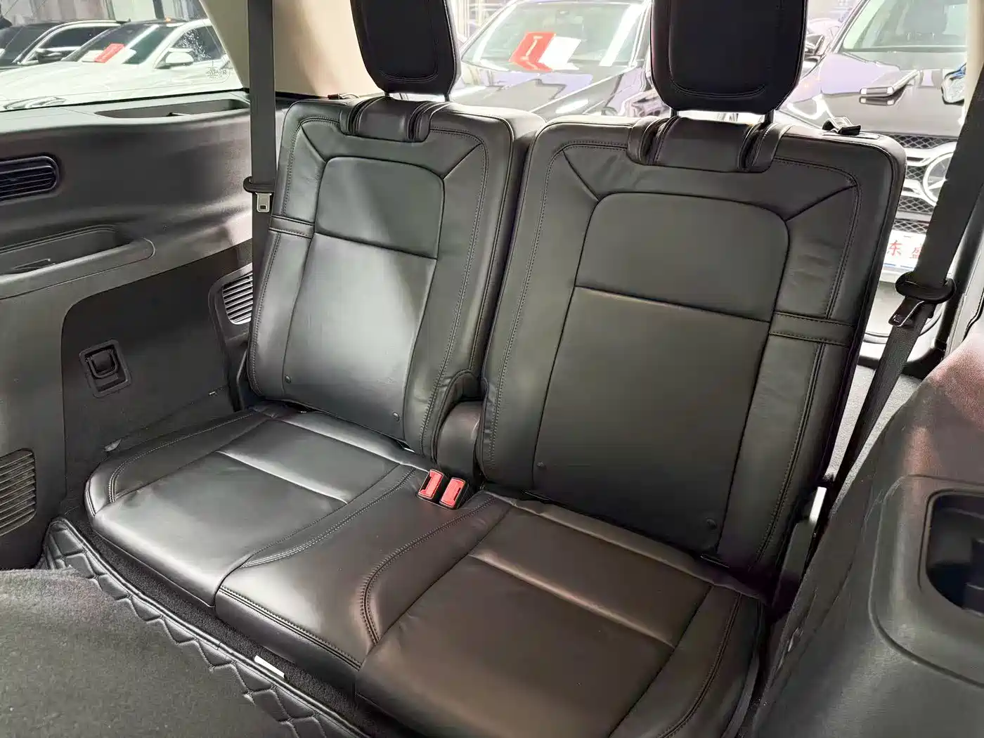 Lincoln Aviator, миниатюра 19