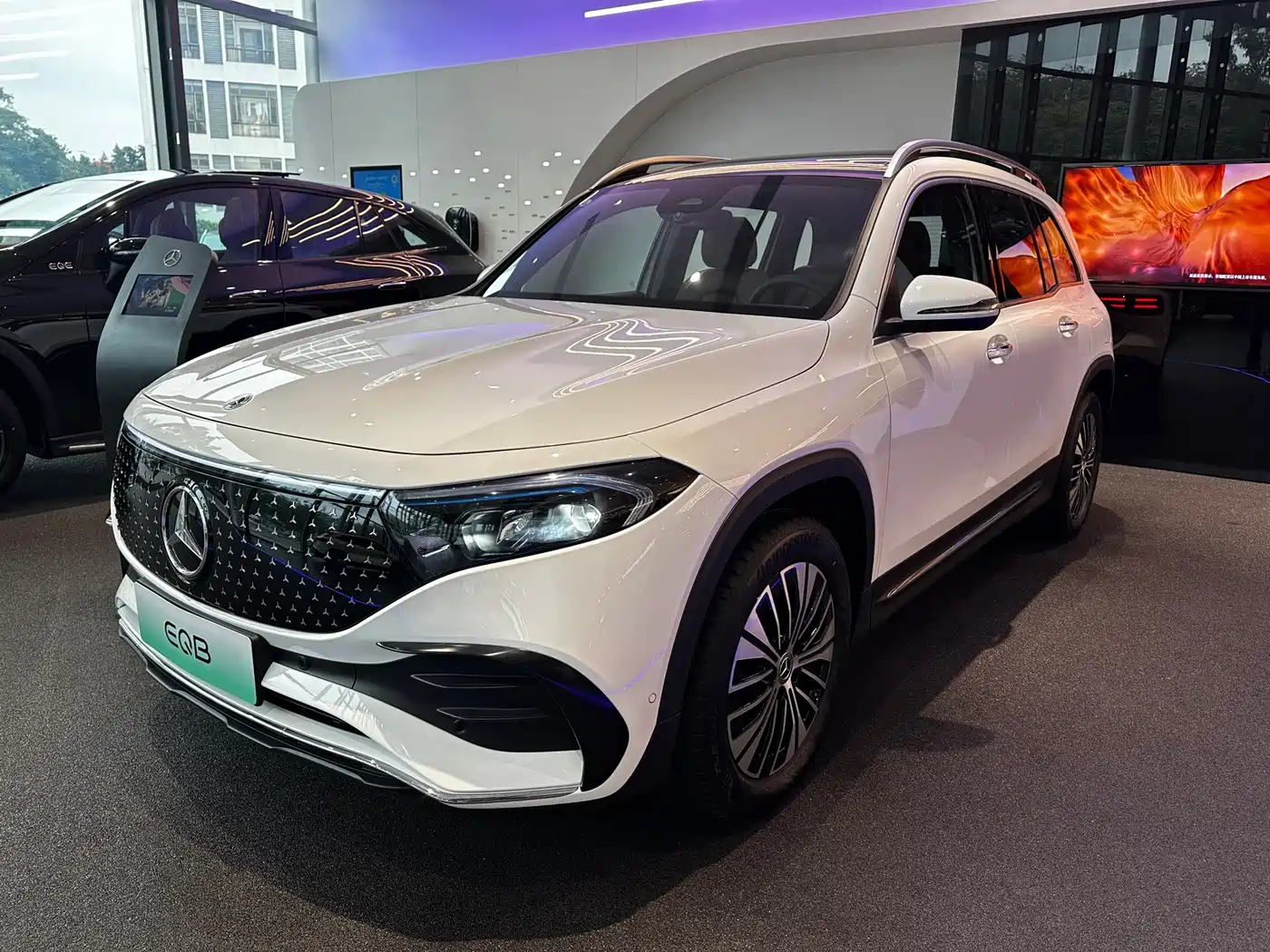 Mercedes-Benz EQB 2025 EQB 260
