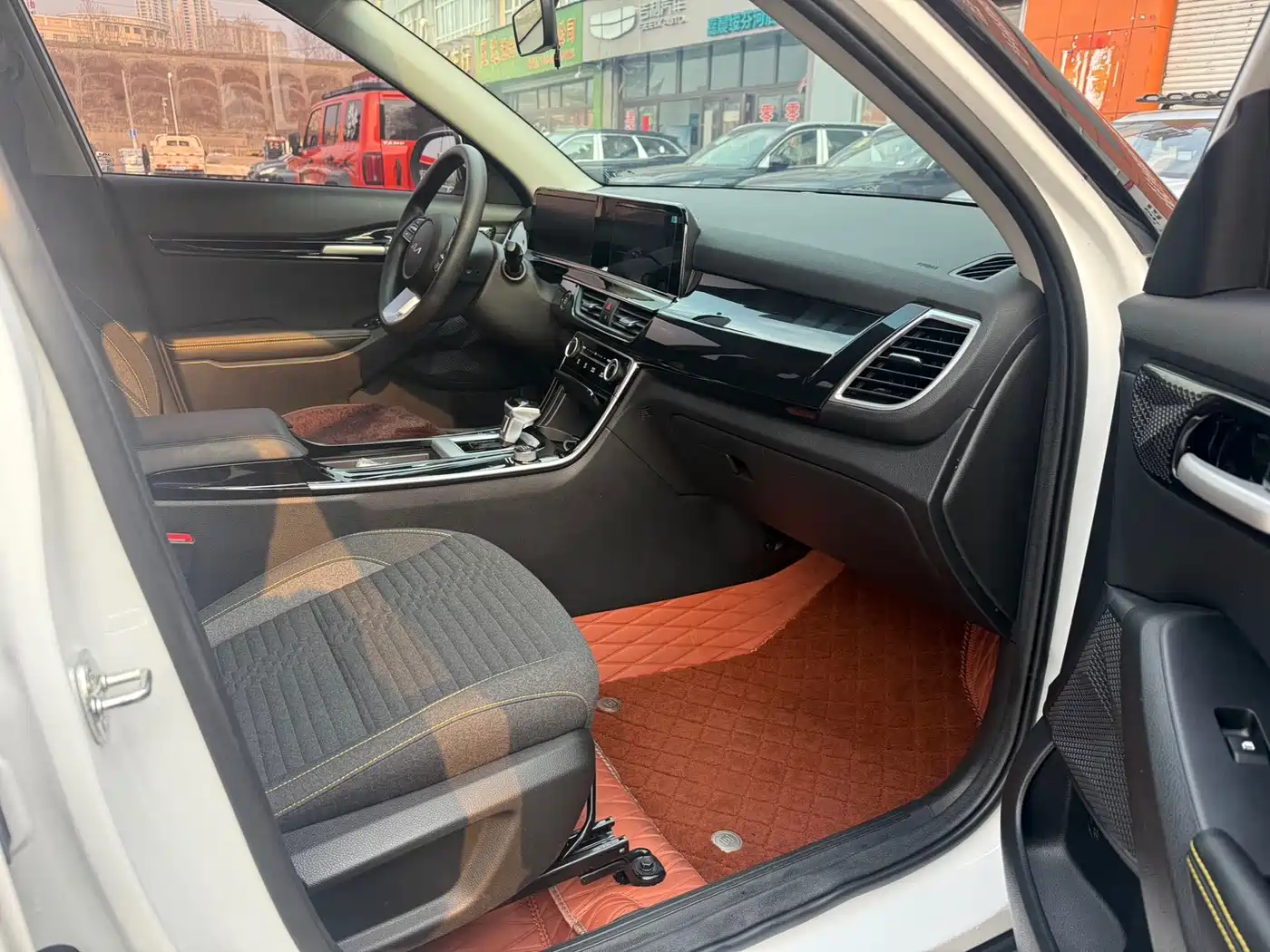 Kia Seltos 2023 1.5L CVT Comfort Edition фото 9