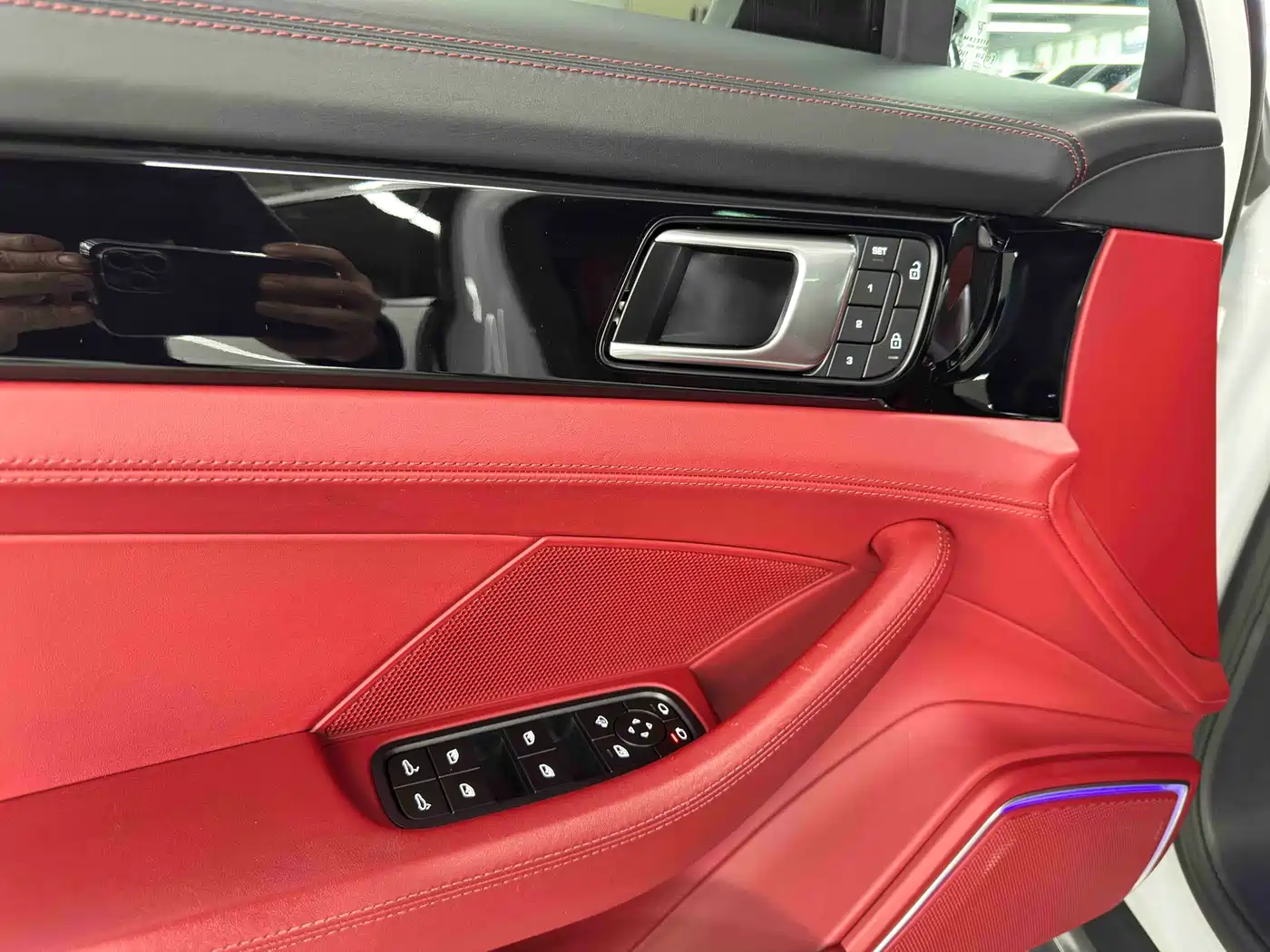 Porsche Panamera 2023 Panamera Executive Long Wheelbase 2.9T фото 7