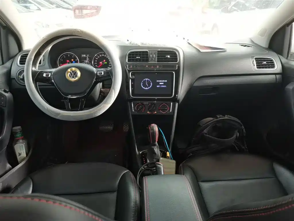 Volkswagen Polo 2018 1.5L Auto Comfort фото 10