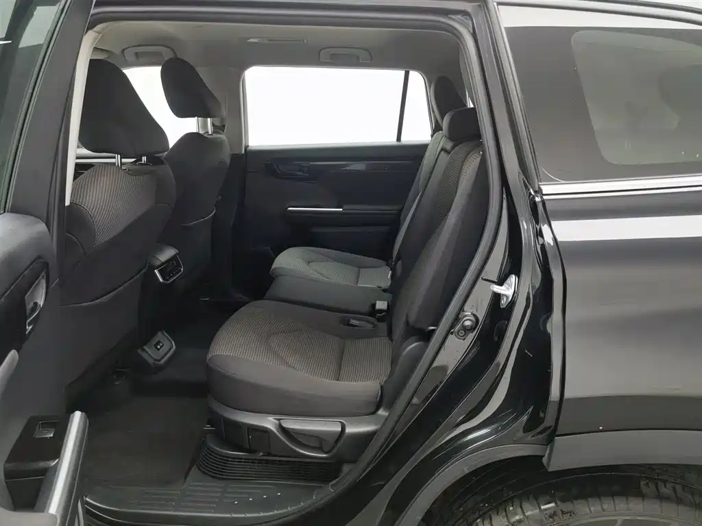 Toyota Highlander 2023 2.5L Smart Hybrid Dual Engine AWD Elite 7-Seater фото 15