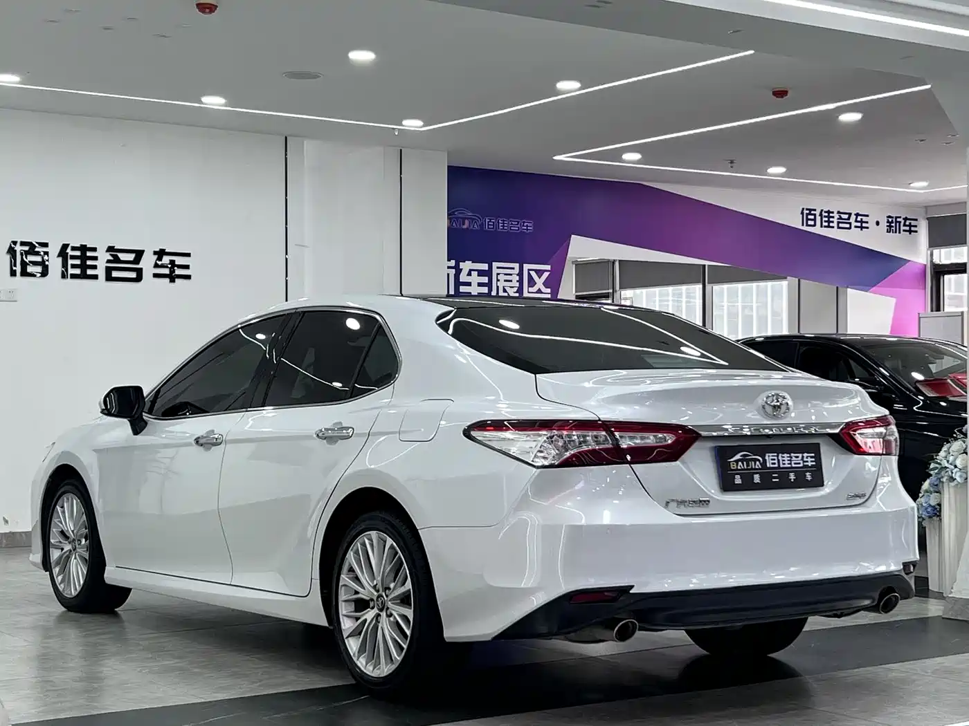 Toyota Camry 2021 2.5G Luxury Edition фото 6