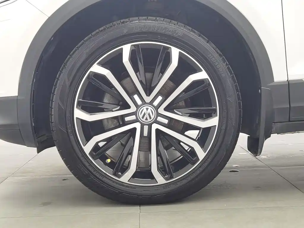 Volkswagen T-Roc, миниатюра 17