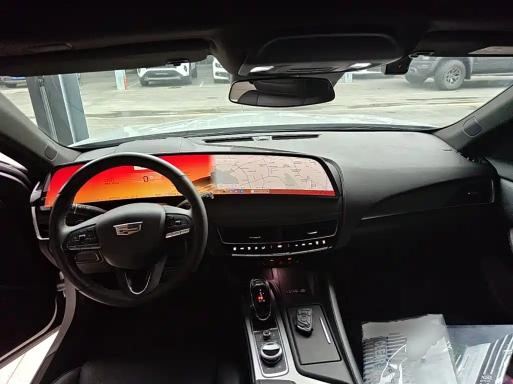 Cadillac CT5 2024 28T Luxury Model Pro фото 10
