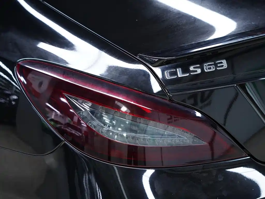 Mercedes-Benz CLS AMG 2015 AMG CLS 63 4MATIC фото 4