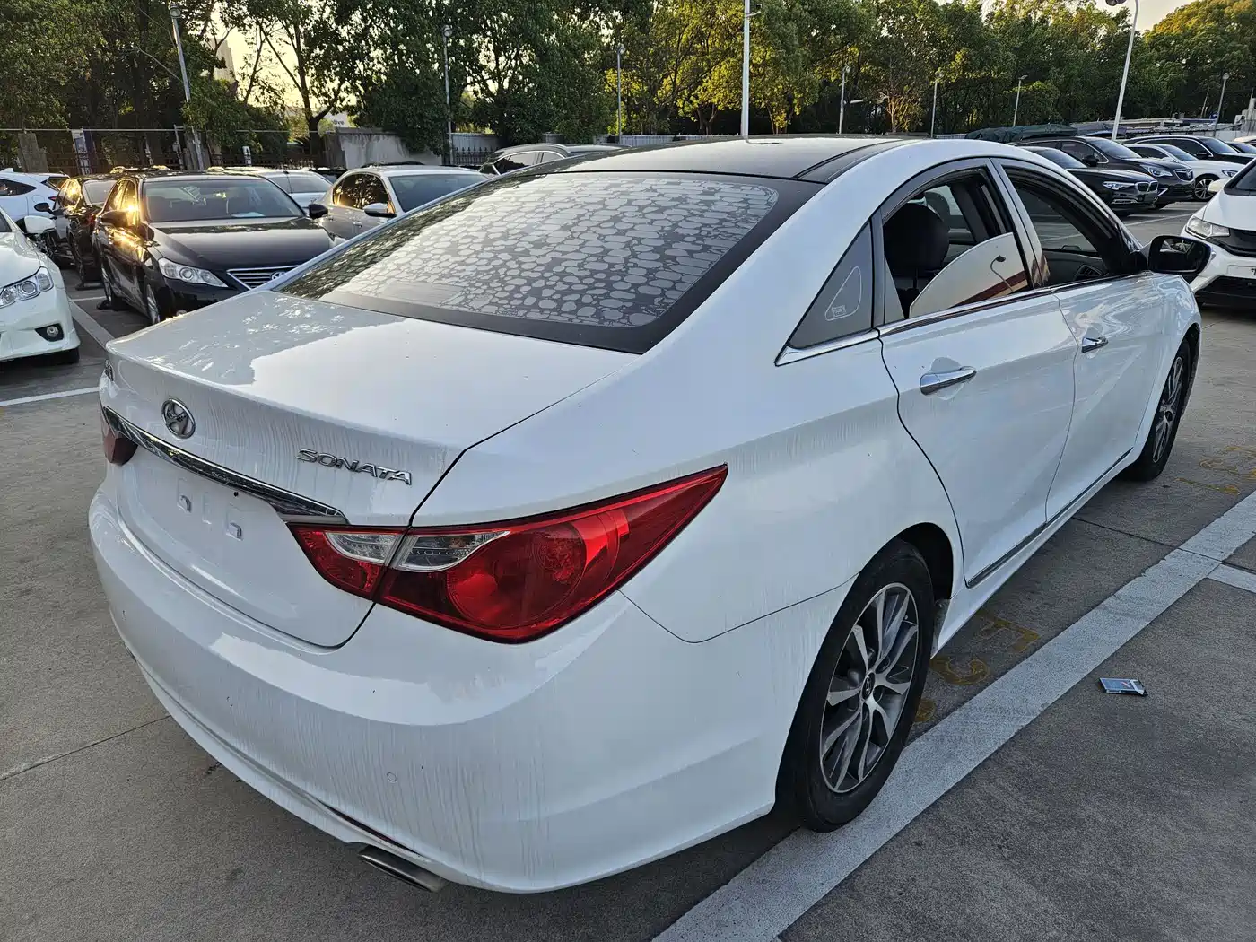 Hyundai Sonata 2013 2.4L Automatic Leading Edition (China IV) фото 16