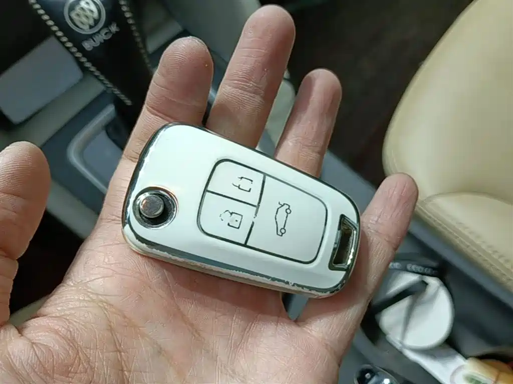 Buick Excelle 2015 18T Dual-Clutch Elite фото 9