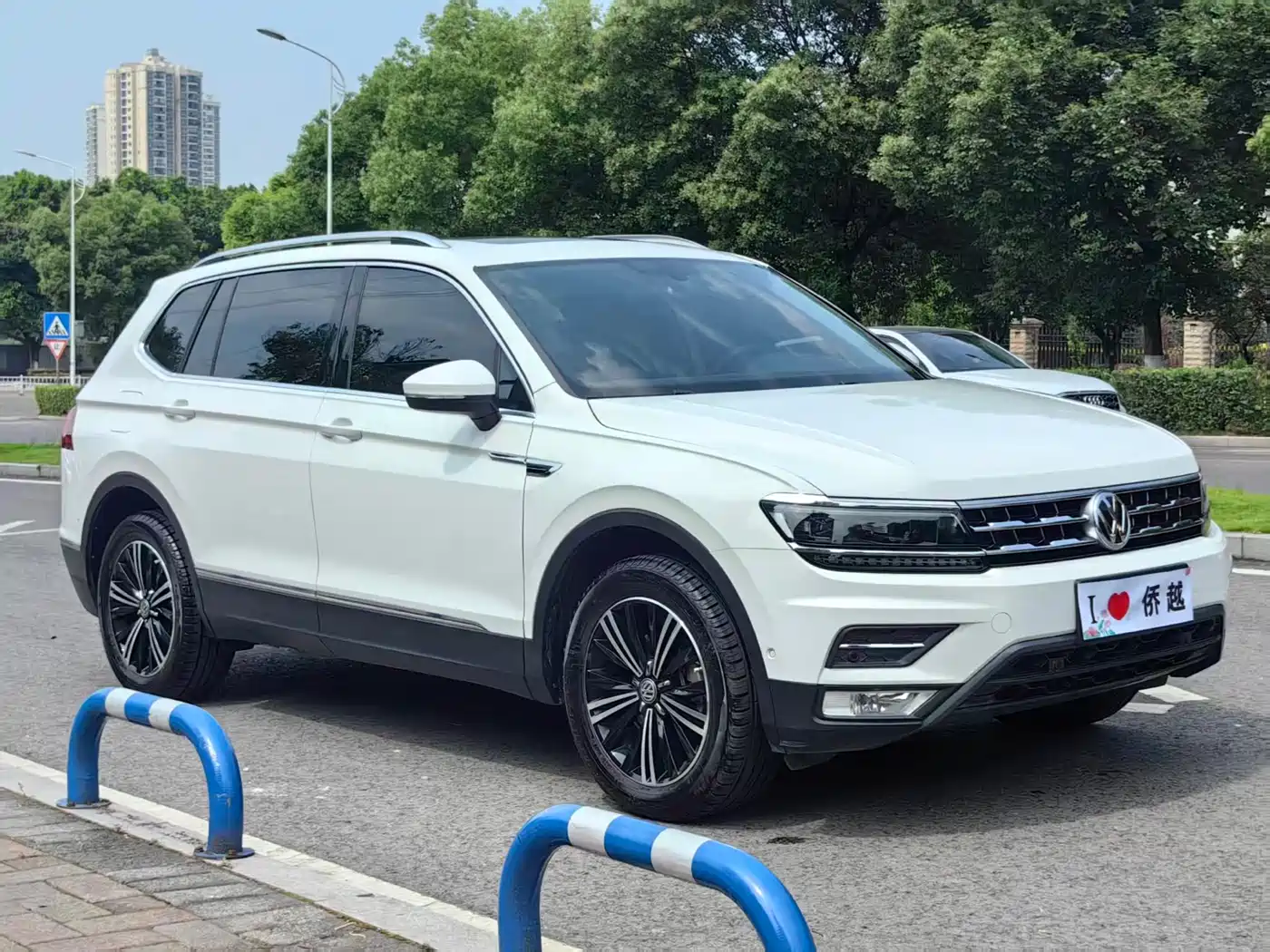 Volkswagen Tiguan L 2017 330TSI Automatic 2WD Flagship Edition фото 3