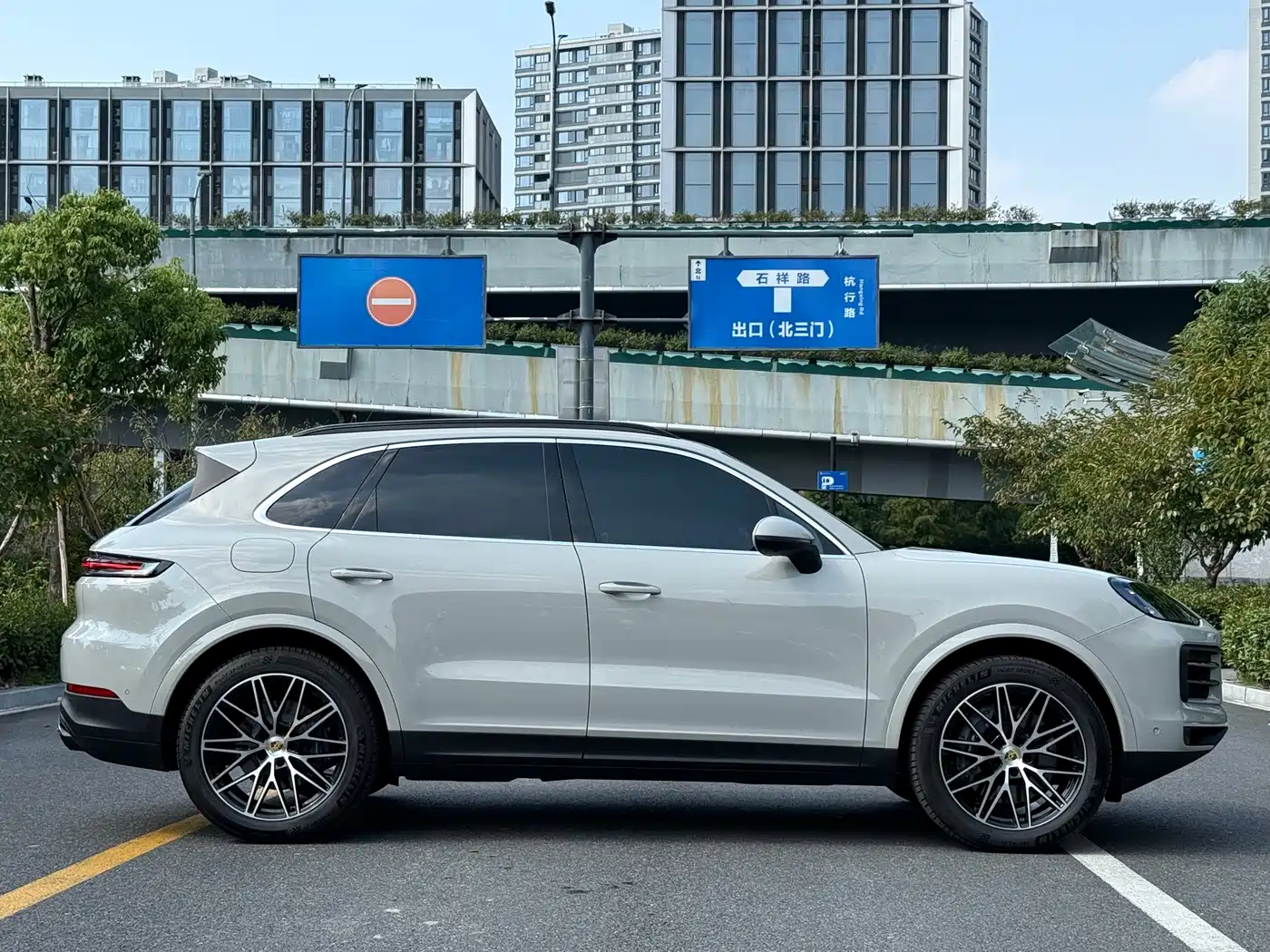 Porsche Cayenne 2025 2024 Cayenne 3.0T