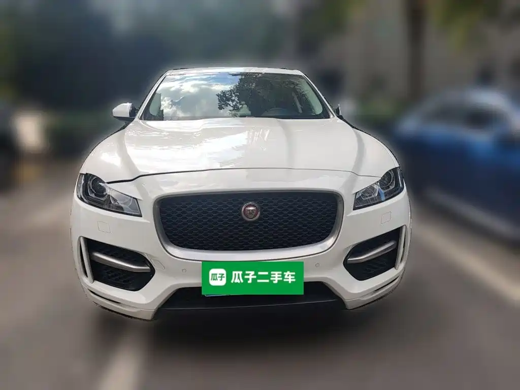 Jaguar F-PACE 2016 2016 2.0T FWD R-Sport Edition