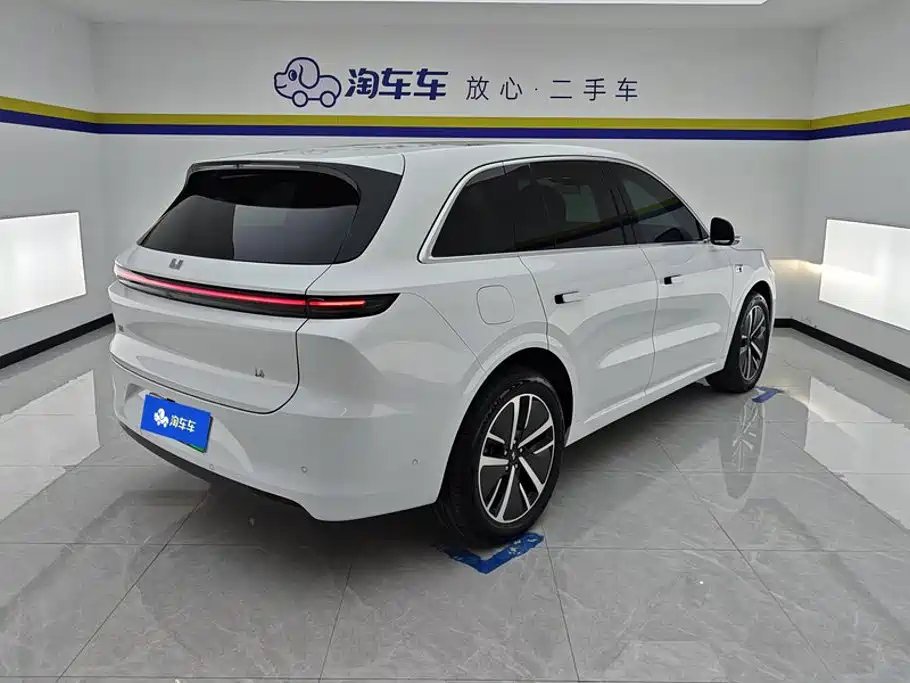 Li Auto L6 2025 2025 Pro Smart Renewal Edition