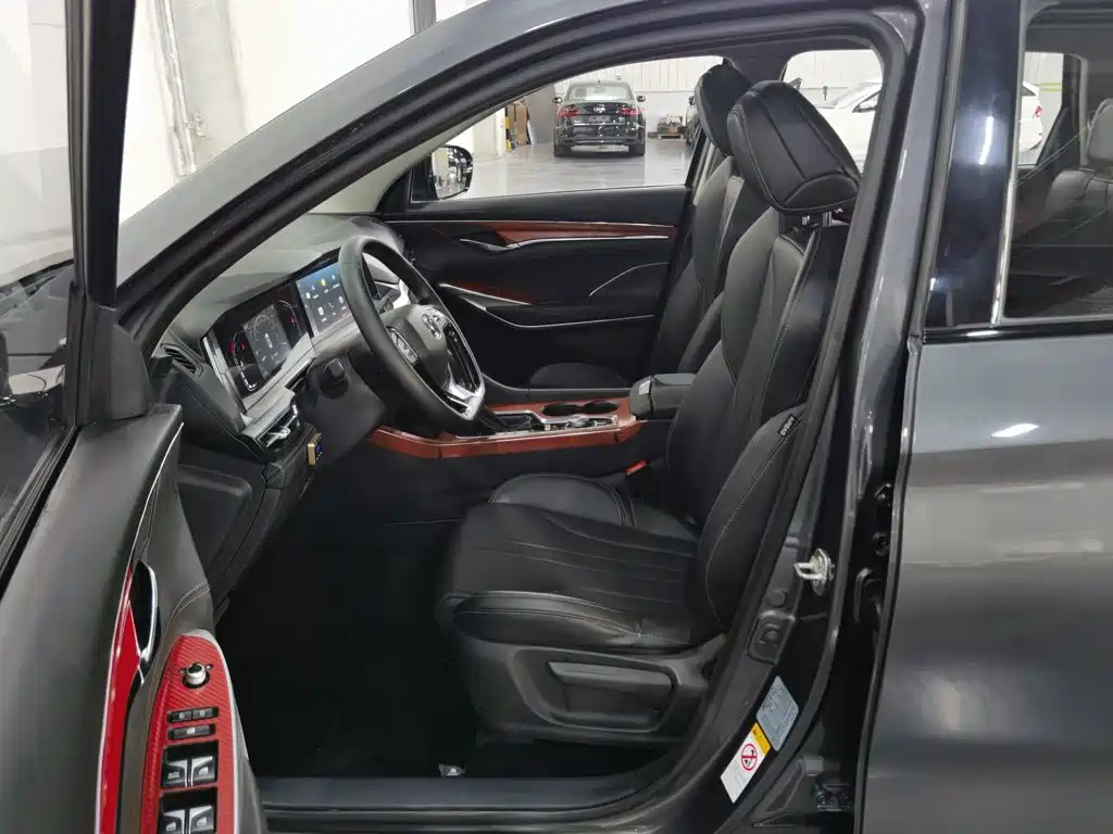Фото 10 - Changan CS75 PLUS