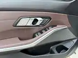 Photo 12 - BMW 3 Series