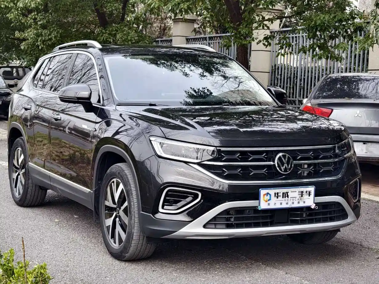 Volkswagen Tayron 2024 330TSI 2WD Luxury Plus Advanced фото 4