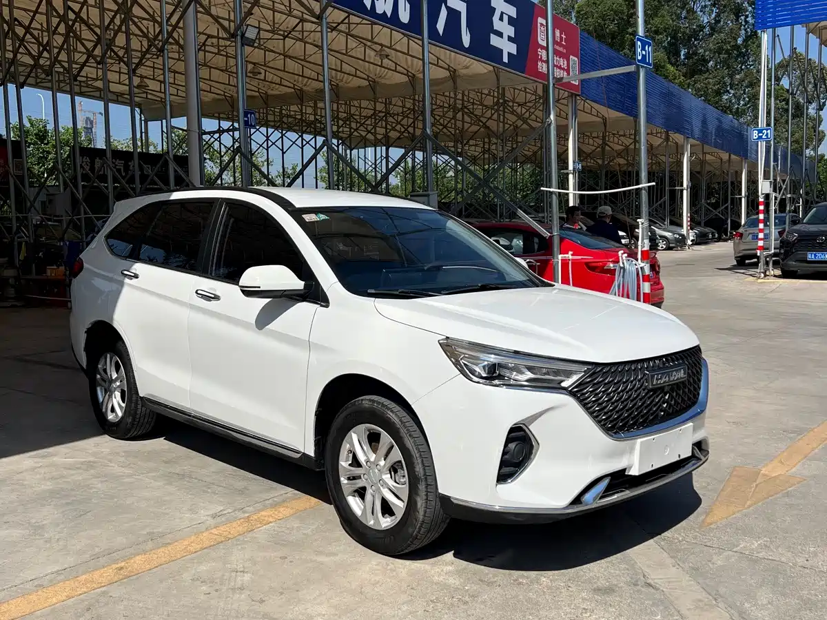 Фото 2 - Haval M6