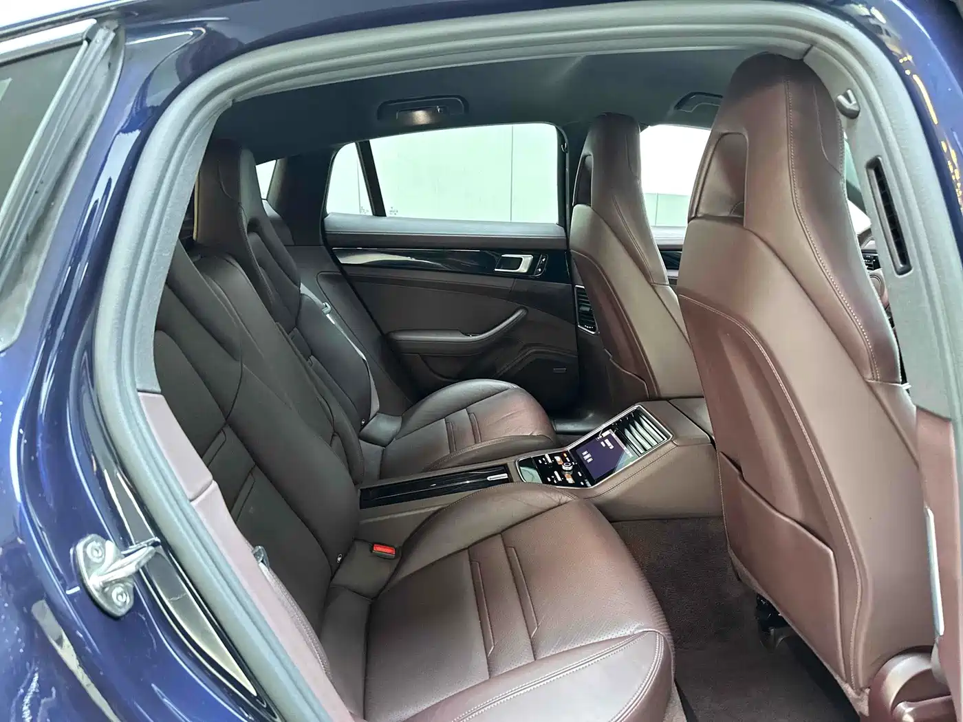 Porsche Panamera 2017 Panamera 3.0T фото 15