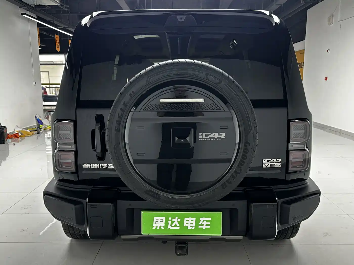 iCAR V27 2026 2026 200KM AWD Falcon 500
