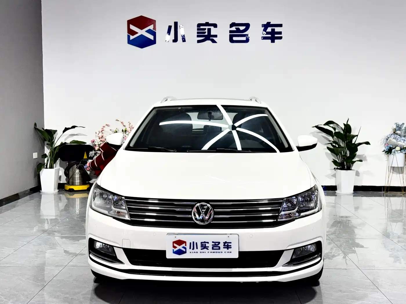 Volkswagen Lavida Tour 2017 230TSI DSG Comfort Edition фото 2
