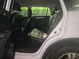 Photo 18 - Changan CS75