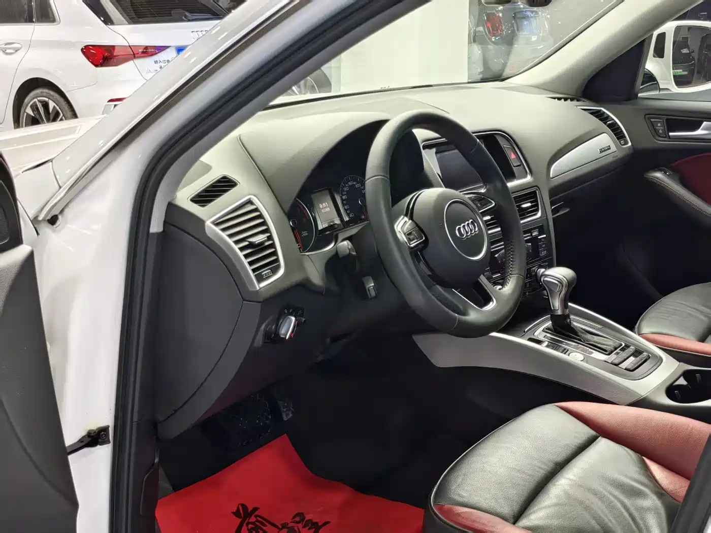 Audi Q5 2017 Plus 40 TFSI Technology фото 5