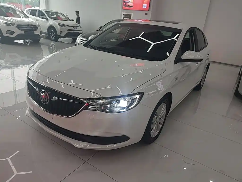 Фото 1 - Buick Excelle