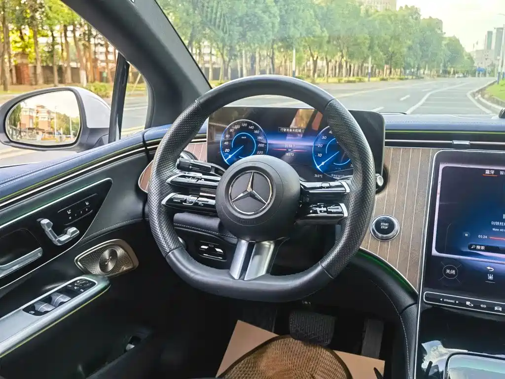 Mercedes-Benz EQE 2023 2022 350 Luxury Edition