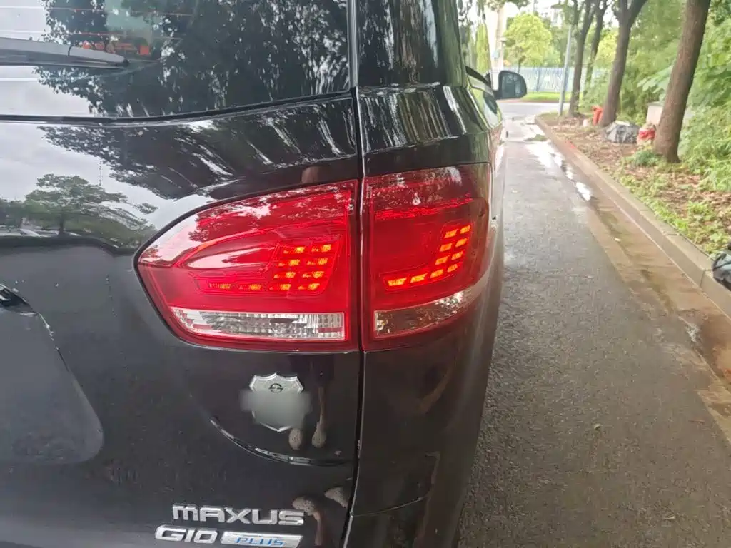 SAIC Maxus Maxus G10 2021 2022 2.0T Auto Elite Edition Petrol 7-Seater