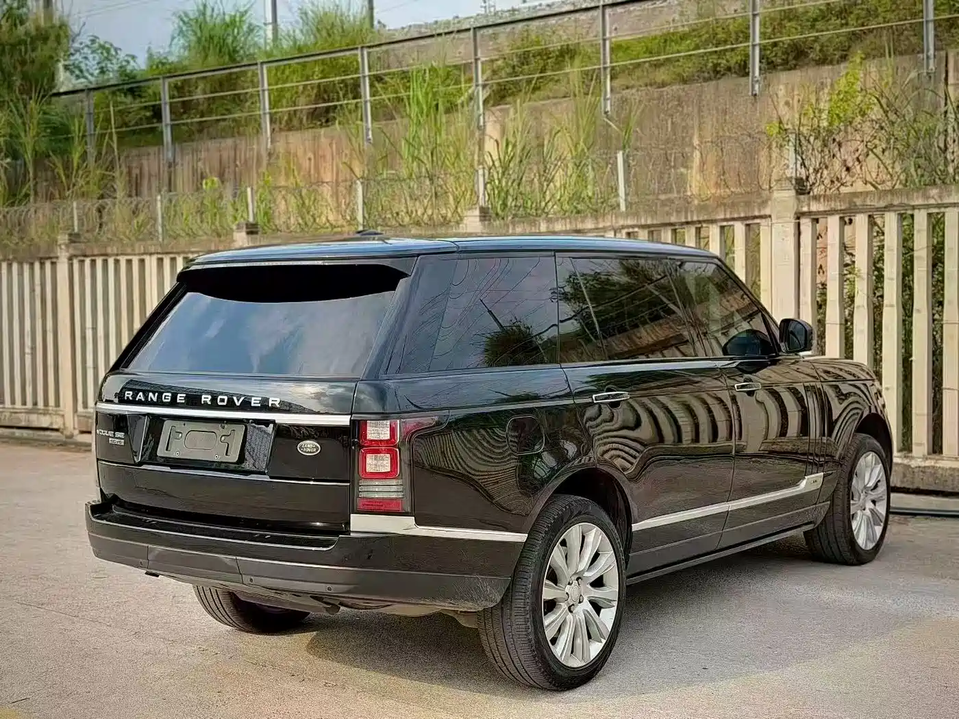 Land Rover Range Rover 2016 2016 3.0 SC V6 Vogue SE Autobiography LWB
