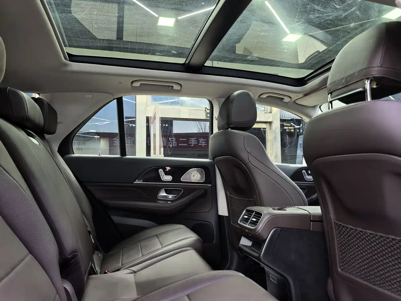 Mercedes-Benz GLE 2022 Facelift GLE 350 4MATIC Dynamic фото 9
