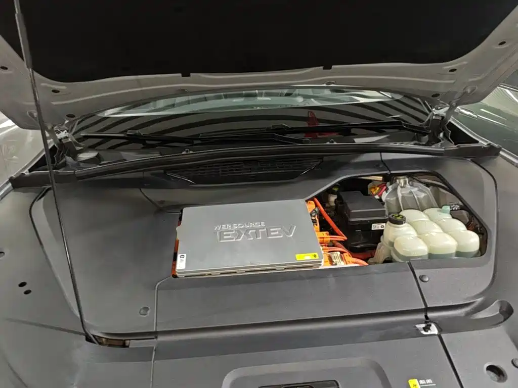Фото 20 - NIO ES6