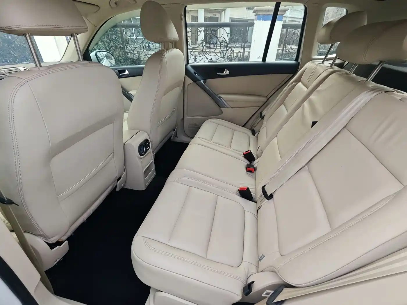 Volkswagen Tiguan 2012 1.8TSI Automatic 4WD Trend Edition фото 7