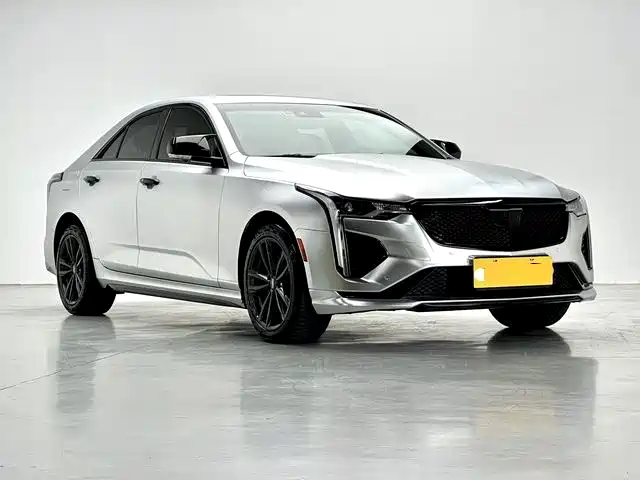 2024 Cadillac CT4